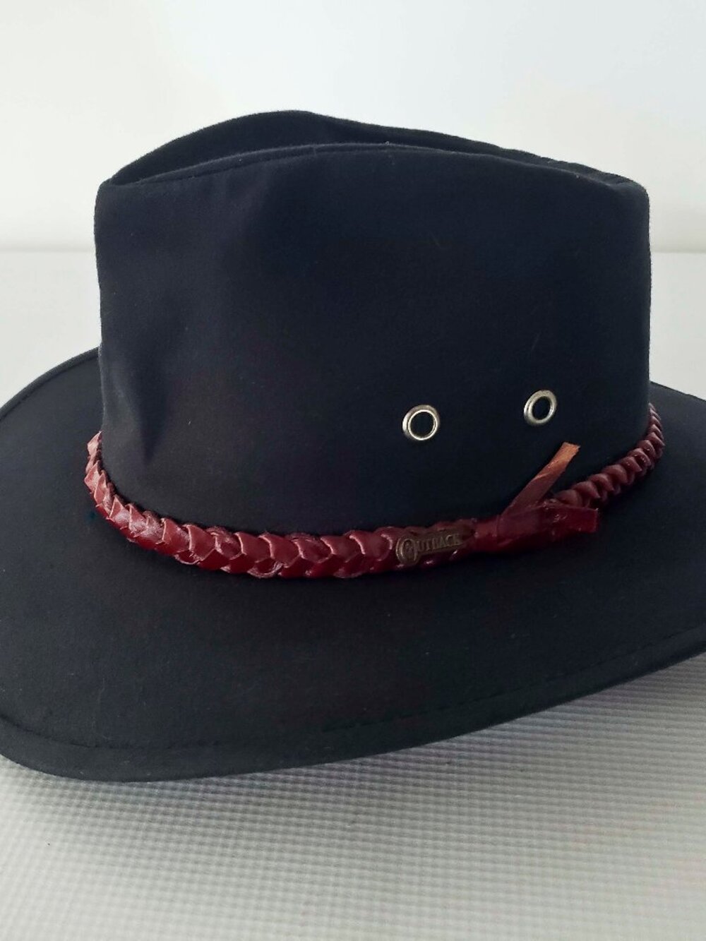 Outback Grizzley Oilskin Hat SMALL